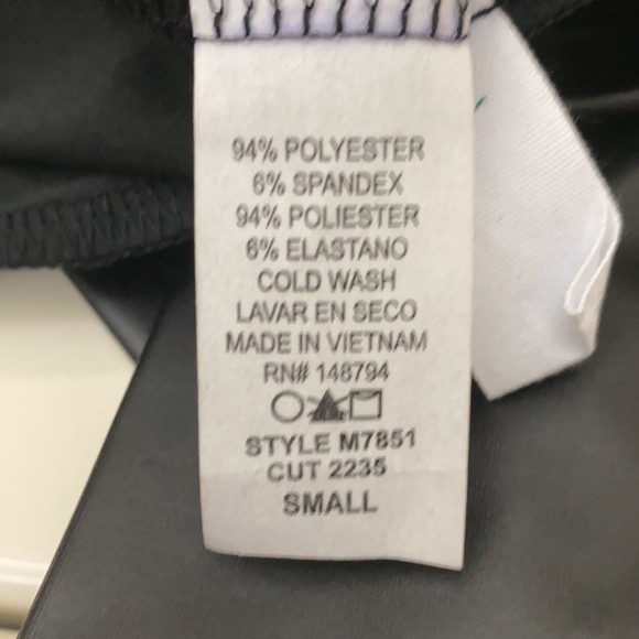 Boutique with Grace Soft & Stretchy Faux Leather Leggings NIP - Picture 9 of 11